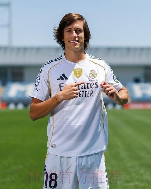 阿斯:A费转会皇马完成90% 皇马想提前带走阿诺德 阿斯:A费转会皇马完成90% 皇马想提前带走阿诺德