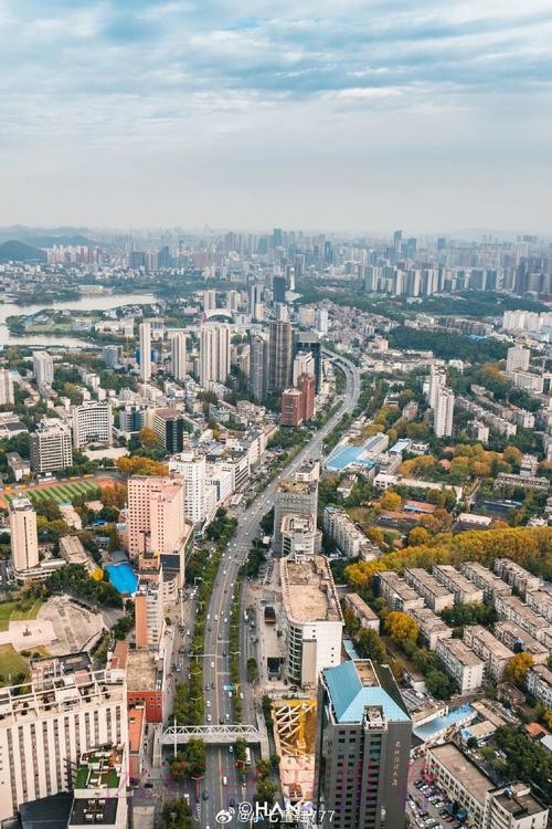 武汉赛区 | 渡过长江，便是晴天